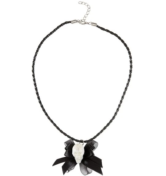 Halsketting Doodshoofd 1 Halsketting Doodshoofd