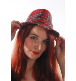 Punk Hoed Met Schotse Ruit